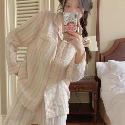 
Cat man Japanese cloud cotton pajamas for women in spring and autumn Xinjiang cotton gauze long-sleeved simple striped cotton silk home clothes two pieces QMS long-sleeved cardigan-9902 rainbow stripes 80-100Jin [Jin equals 0.5 kg] M
