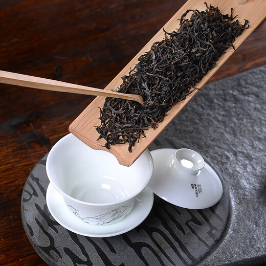 Tianchi Tea Industry 1392 Phoenix Dantong Tea [Erbschaft] Mandelduft Sägen Chiaic Phoenix Dancong Food Tea Erblied Apricot Duft 125G*1 Can