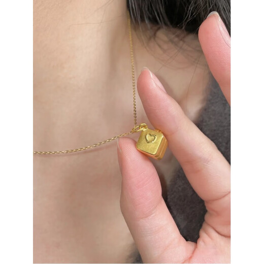QUAMER Old Phoenix Gold Store True Love Confession Gift Box Diamond Pendant Simulation Gold Necklace Light Luxury Niche Clavicle Birthday One Diamond Gift Box Pendant Necklace