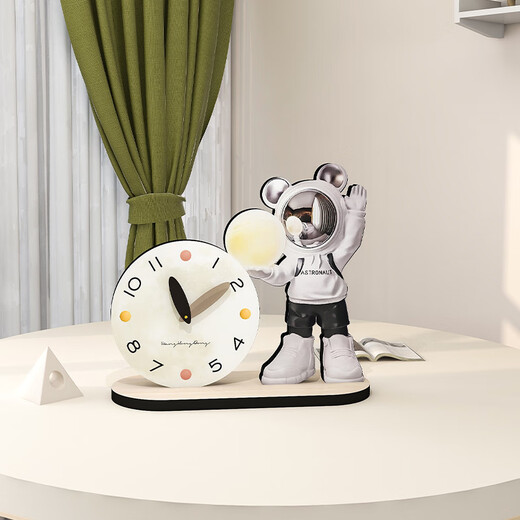 Fat Donglai's same art clock ornaments, fashionable light luxury clock and desk clock, modern simple desk clock, living room table type, astronaut desk clock size 23*21CM clock face
