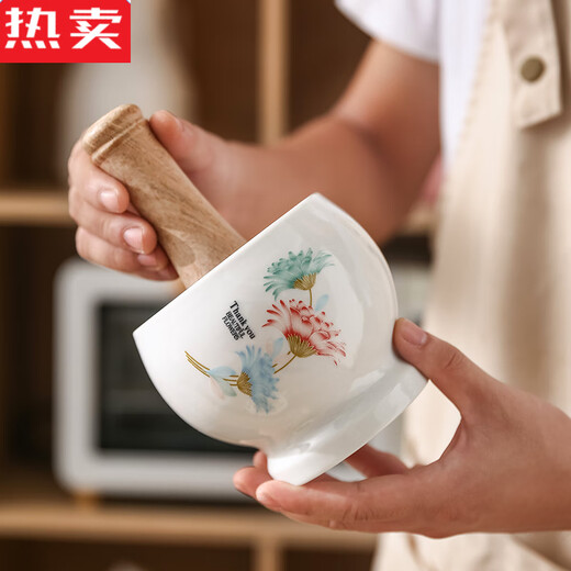 Yishan German imported high-quality ceramic garlic pounder household manual old-fashioned garlic mortar peeling garlic artifact stone mortar garlic pound spring warm flowers blooming red flowers large garlic pounder