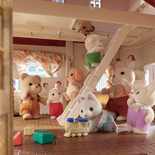 森贝儿家族（Sylvanian families）日版灯光大屋秘密的阁楼限定 过家家玩具玩偶 送儿童礼物