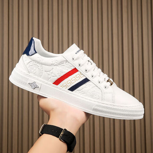 
Queen Medusa 2024 autumn and winter new light luxury leather high-end trendy board shoes for men versatile casual one-step white and blue 9922 38