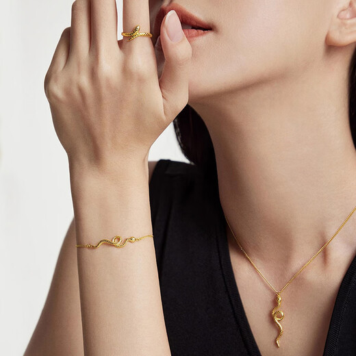 Moriyong official 18K gold-plated snake birth year bracelet for women, light luxury niche autumn and winter stacking bracelet accessories, golden snake bracelet