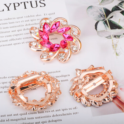 WOUG scarf buckle, large square scarf shawl buckle, knotted corner buckle, Korean style three-ring silk scarf buckle, versatile XZ301 white