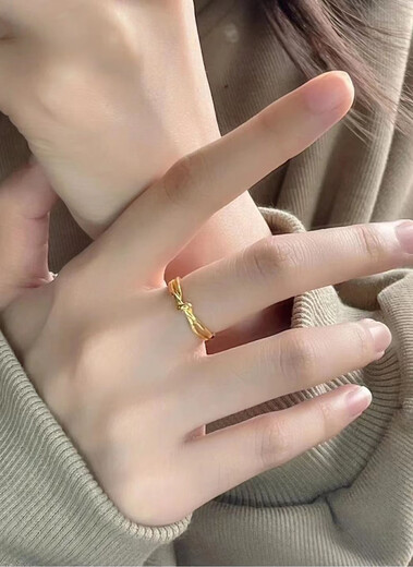 Canxian's new 18K gold knotted ring women's lingering ring 3D hard gold gift for girlfriend simple opening 5G knotted ring 2.5g