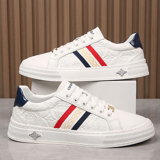 
Queen Medusa 2024 autumn and winter new light luxury leather high-end trendy board shoes for men versatile casual one-step white and blue 9922 38