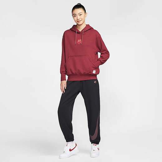 Nike (Nike) Frauensport-Trend mit Kapuzenpullover HV8461-677 XS