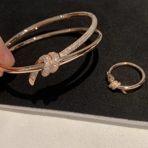 GOR Fat Donglai's same style 18K gold knot bracelet new knot women's silver plated diamond cross knotted bow double circle yellow l gold with diamonds