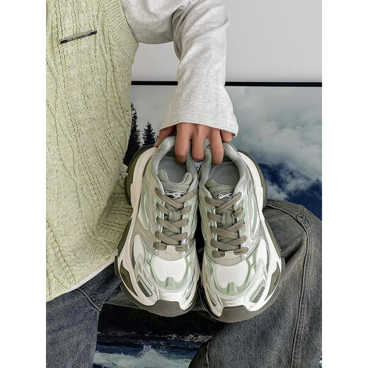 ZLZP daddy shoes for men and women with different pupils, cat-eye shoes for men, 2025 autumn new thick-soled heightening breathable casual sports shoes, black and white panda counter flagship, different pupils 42