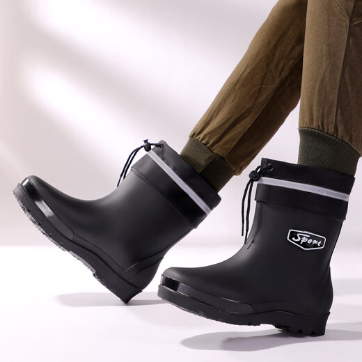 Huilijun fixed velvet rain boots fashionable men's integrated molding thickened rain boots autumn and winter outdoor work wear-resistant non-slip rubber shoes for men WZ698 short tube: black [tarp] standard 42 high quality