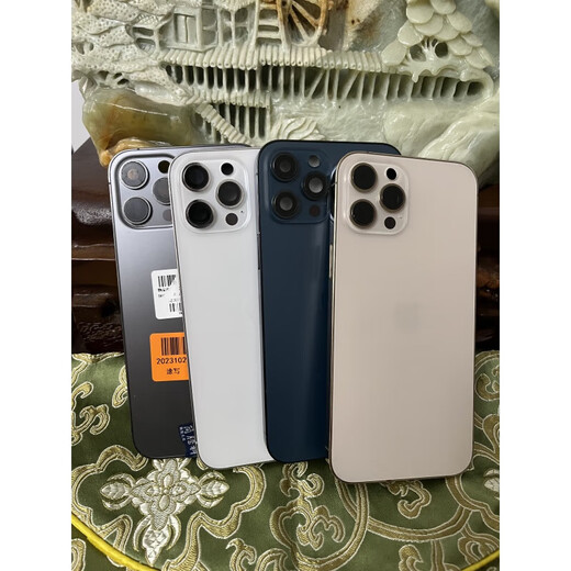 
12promax original disassembled rear case, middle frame back cover glass integrated rear case, not original unpacked and returned mobile phone, 95% new, middle frame scratches and small bumps