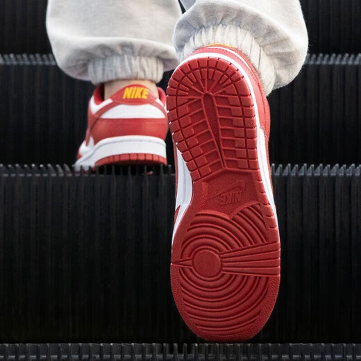 
Nike (NIKE) basketball shoes men's shoes Spring AirJordanaj1 low top breathable casual light wear-resistant sports shoes Trendy products DD1391-602/retro white and red 42