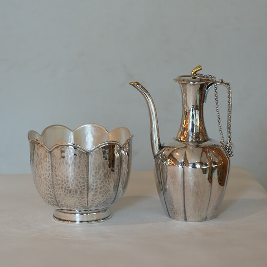 Century-old Lu Yi sterling silver wine warmer and wine dispenser, high-end liquor dispenser, antique style, high-looking, light luxury style, large wine jug & large wine warmer & 6 silver wine glasses for home use