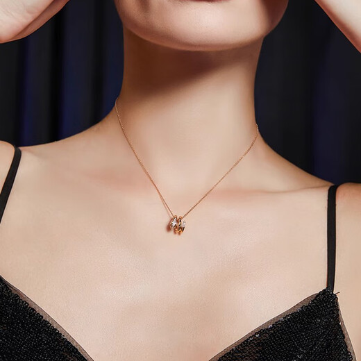 MENGDAILI Snake Necklace Women's New Golden Pendant Niche Clavicle Chain Birthday Gift for the Year of the Life Snake Necklace