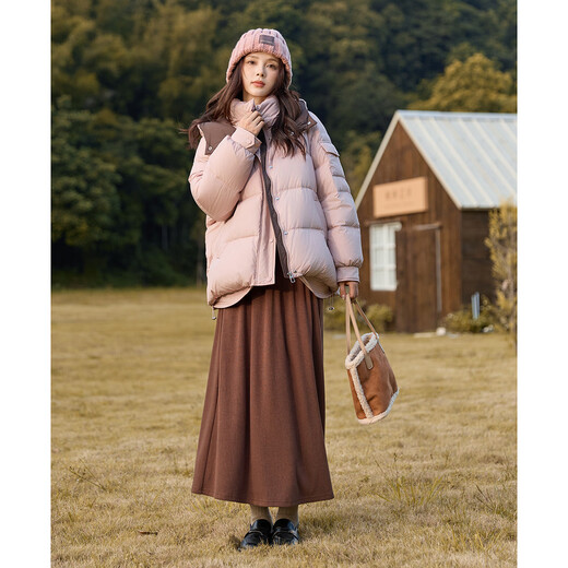 Demana Lightweight and High Warmth Winter Contrast Color High-Quality Small Commuting Age-Reducing Hooded Short Down Jacket for Women