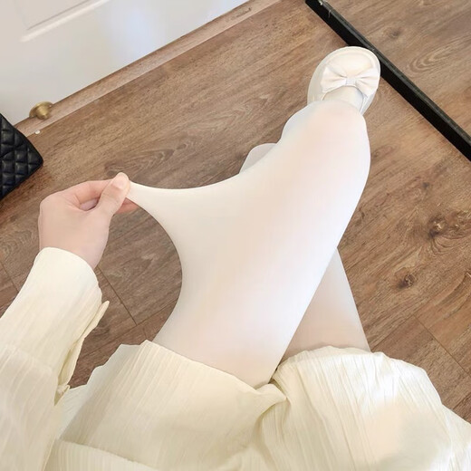 Fei Yu Hua Xin. Japanese jk milk white pantyhose women's spring and autumn bare legs flesh-colored stockings velvet lolita white white pure 20 L () d (core-spun silk)