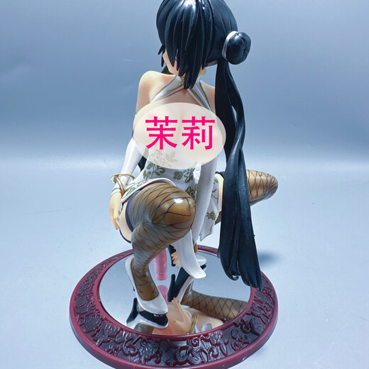 Huang Xi Out-of-Ord Imprent Winter Moon Moon Jasmin Red, blanc et noir La posture accroupie à trois couleurs pour changer le corps de rêve du corps Astasia peut détachable Figure 18+ Modèle de jasmin blanc limité à l'empreinte 1/6