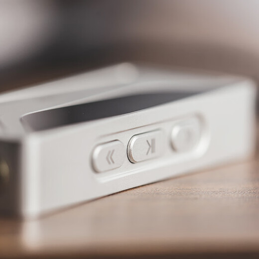 SHANLING UA4 small tail decoder amp HiFi audio amplifier sound quality Type-C mobile phone portable compact 4.4 balanced titanium color