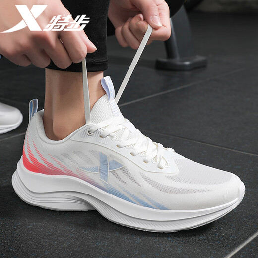 Zapatos de hombre xtep zapatos deportivos para hombres malla de verano para hombres suaves calzado transpirable a través del country ida