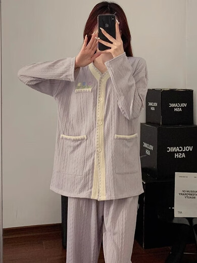 Xuan Mulin Japanisch süße Taro lila Blume Pyjamas für Mädchen mit Brustpolstern im Frühling und Herbst neue Strickjacke Langarm Hosen HOME Kleidungsstück 9926 Taschenblume Lila mit Brustpolstern m