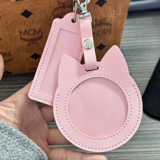 Zi Jiafu Service Seal Key Chain Soldier Brother Exklusive Service Name Marke Transparent Barji Schutz Fall für Genossen und Freunde Anhänger Katzenohrpulver [mit Namen Marke und Gedenkmedaillenanhänger]