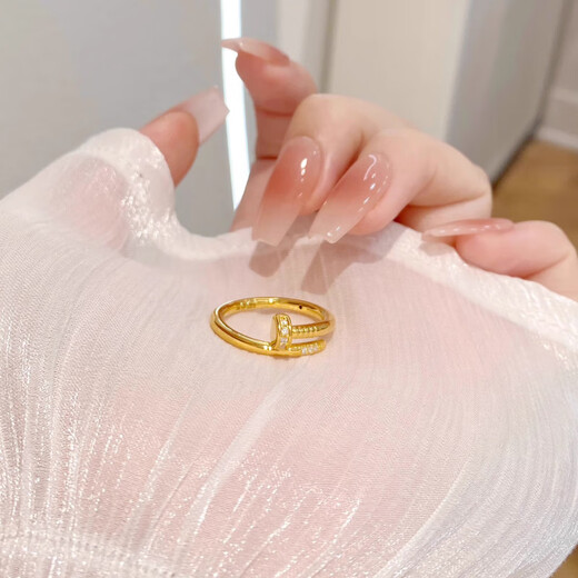 K Bao gold 999 pure gold inlaid zircon ring women's fashionable and exquisite gold nail inlaid ring for your girlfriend. The gold ring is about 1.5 grams. 12# ring.
