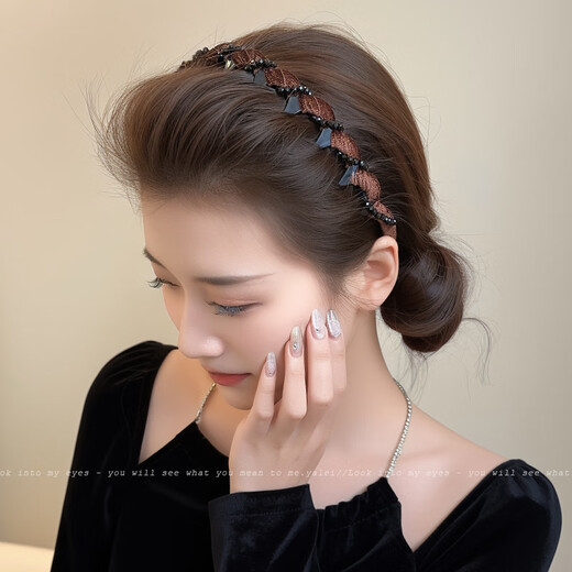 Prinzessin Hunan Blitzbohrer Louis Paris Prinzessin Stirnband Licht Luxus Frauen 2025 Neues flauschiges Hochschädel -Kopfplatten Haarnadel Waschmittel Stirnband schwarz schwarz schwarzes haarband