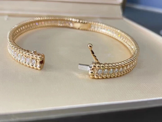 Pop v gold plated 18k gold round bead edge full diamond bracelet European and American ins niche design light luxury bead bracelet simple black nail bracelet size 16