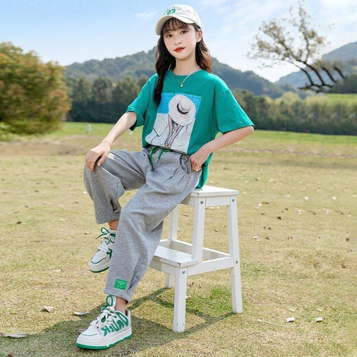 迪士尼（Disney）女童夏装套装时尚洋气儿童女大童夏季12到15岁时髦女孩两件套夏款 绿色 上衣+灰色裤子677 160