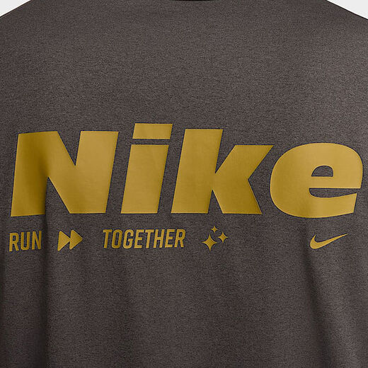 耐克（NIKE）2025春男时尚潮流运动休闲短袖运动T恤上衣 HV4882-299 L