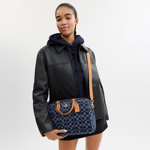 Coach 25 New Rowan Series Sac féminin Boston Boston Light Luxury Areader Sac à main Sac à main à l'ancienne pour petite amie Blue Cy699-IMXIA (grande taille)