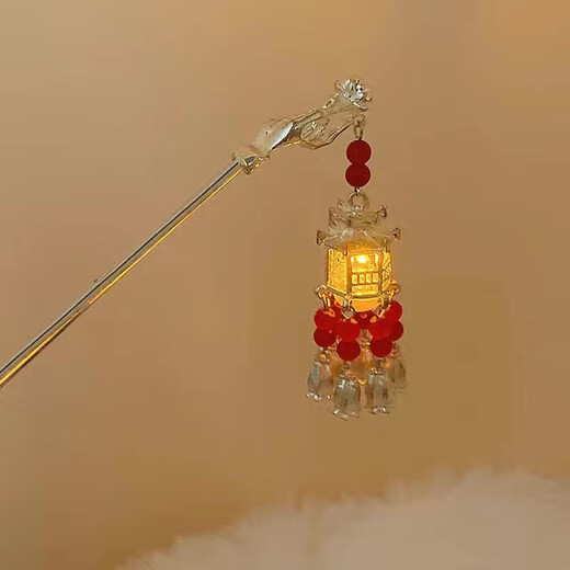 Indian rice (ENRMIIV) high-end luminous hairpin, retro tassel palace lantern hairpin, women's ancient style headwear, Hanfu hair accessories, Mid-Autumn Festival hairpin, golden lantern hairpin, red pavilion