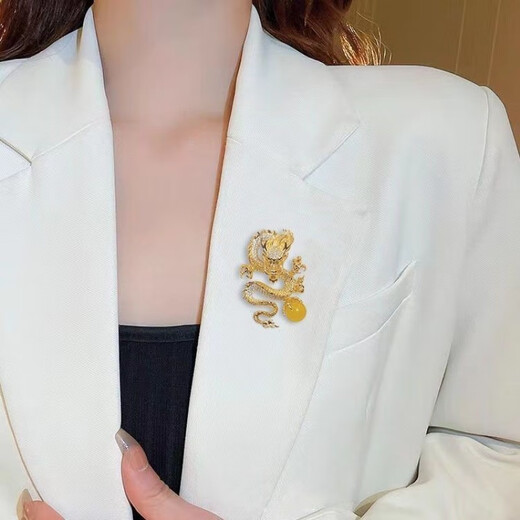 WOUG Golden Dragon Playing with Pearls 2024 Year of the Dragon New Year Gift Zodiac Chinese Style Dragon Brooch Men's and Women's Suit Accessories Pins Golden Dragon Playing with Pearls