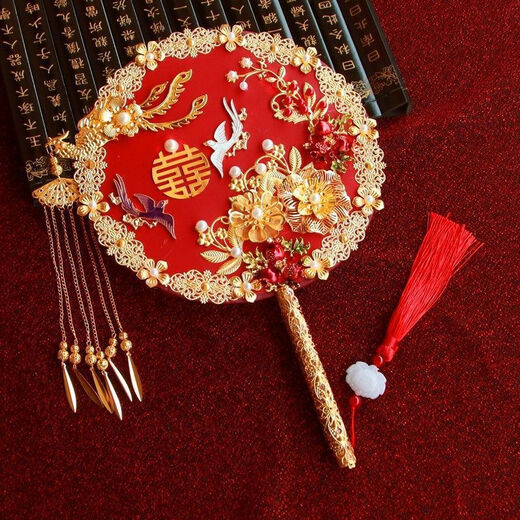 QBILY Wedding Fan Bridal Fan Wedding Xiuhe Clothes Ancient Style Finished Round Fan Wedding Fan Gift Covering Chinese Style Wedding Red Face Flying Together Gift Box No Fan Stand