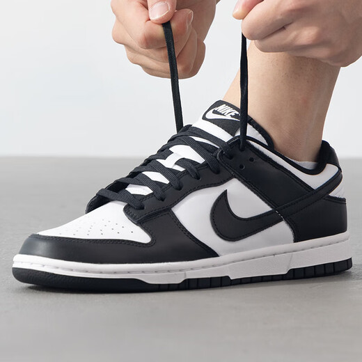 Nike (NIKE) men's shoes, women's shoes, summer and autumn new Dunk Low couple's sneakers, fashionable and versatile low-top casual shoes for women, CW1590-100 black and white panda 40 (GS)