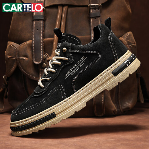 Zapatos para hombres de cartelo tendencia de primavera y verano 2025 zapatos de moda para hombres zapatos casuales de un pie de un pie botas de tablero botas negras 42