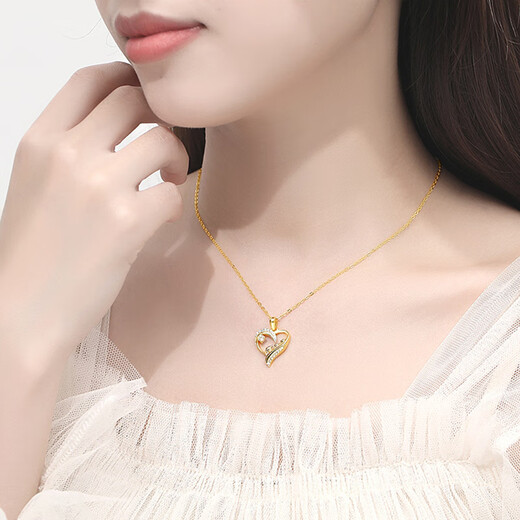 Wanlifu Kreative Liebe S925 Sterling Silber Halskette für Frauen Diamond Herzform Mode drei Elefanten Europäische und amerikanische Schlüsselbeutel Kette grenzüberschreitend Neue Stil D699 Platin (mit Kreuzkette) 925 Silber