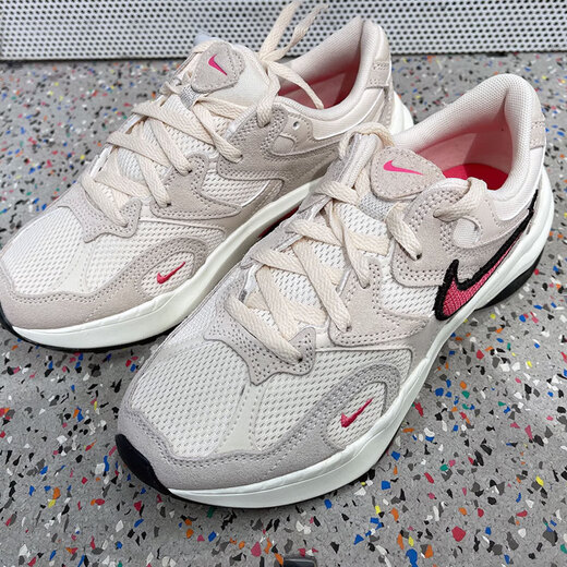 Nike (NIKE) кроссовки для женщин 2025 осень и зима новые спортивные туфли AL8 легкая дышащая толстая подошва повседневная обувь для папы в стиле ретро HJ7371-838 цвет ледяной гуавы астровый порошок 38