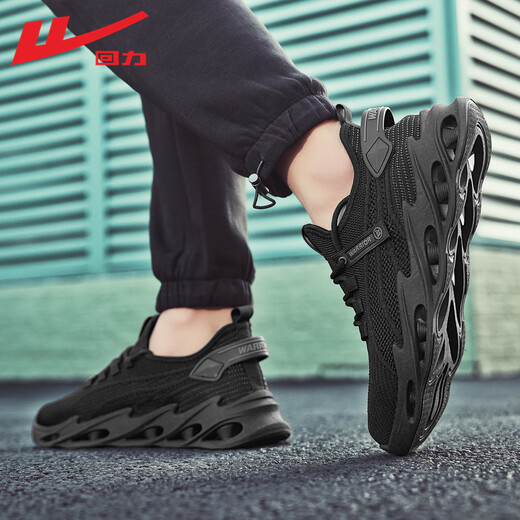
Warrior official men's shoes summer 2025 new breathable mesh running shoes for men's light shock absorbing sneakers black 41