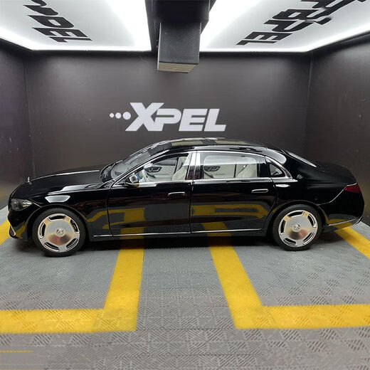 NOREV奔驰迈巴赫S680 1:18 2020全新S级X223合金全开汽车模型收藏 深红色183915