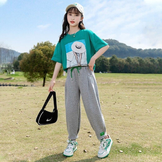 迪士尼（Disney）女童夏装套装时尚洋气儿童女大童夏季12到15岁时髦女孩两件套夏款 绿色 上衣+灰色裤子677 160