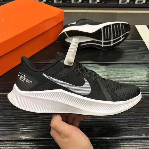 Nike (Nike) Chaussures masculines Spring and Automne Mesh Breathable Ressemblé Sports Chaussures Ins Trendy Fashion Casual Chores Black Low Top Chaussures Da1105-006 / Été Breathable / Quest 44