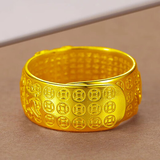 Chuxiao men's Pixiu gold ring, high-end and domineering gold-plated silver ring, the ring has a live mouth and can be adjusted to give gifts to the elders. Pixiu gold-plated silver ring is about 10 grams. Gold is about 1 gram.