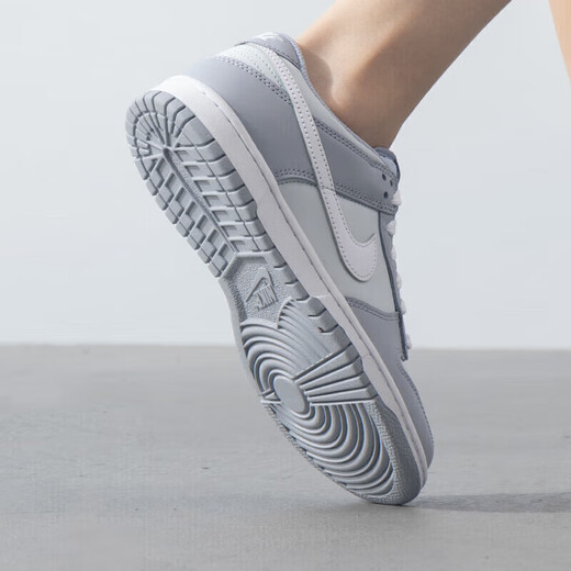 
Nike (NIKE) women's casual shoes 2025 summer new DUNK LOW shock-absorbing wear-resistant low-top lightweight breathable sports shoes DH9765-001 36.5