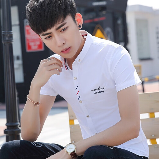 Suowanyi (Suowanyi) Camisa de manga corta de verano para hombres Estilo coreano y camisa de pulgada blanca estampada de moda 826 White M 90-105Jin [Jin equivale a 0.5 kg]