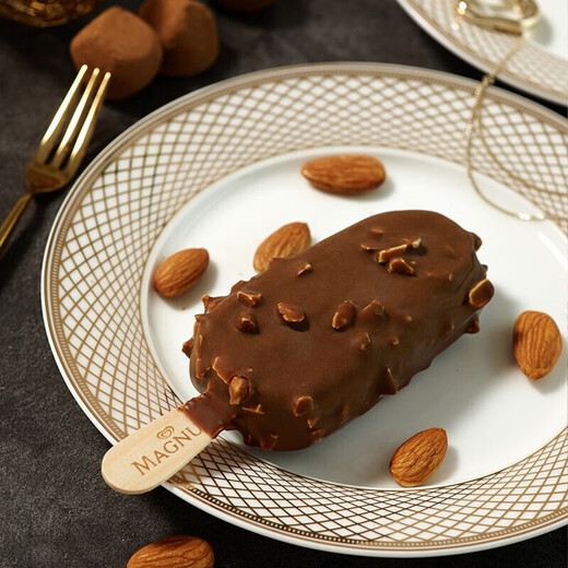 Menglong Beloved Classic Combination Vanilla Truffle 12 Pieces Ice Cream Gift Box Same Style as Open Market Customers 774g