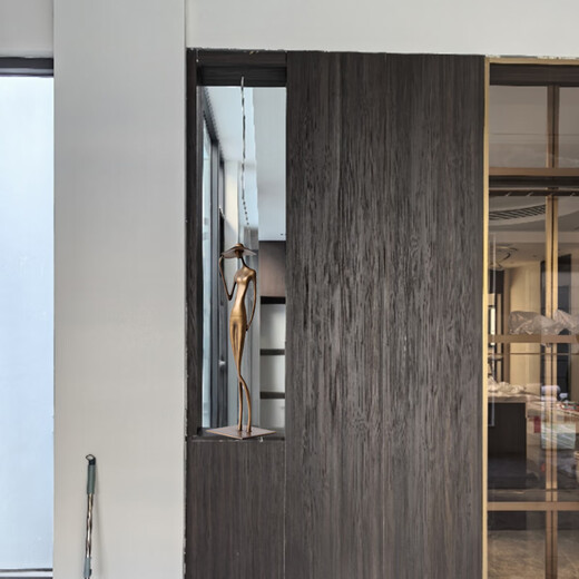 Wen Yijia light luxury abstract figure wearing hat and long legs sculpture ornaments model room hotel TV cabinet living room entrance hall art figure wearing hat black