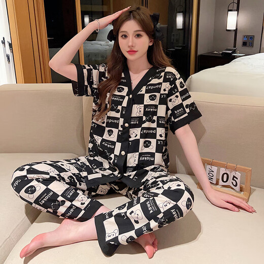 Pyjamas de magasin en yilin léger pour les femmes en été pantalon à manches courtes à manches courtes de climatisation style graisse plus grande taille de glace noire vêtements de maison courte 867 # lettre noire m (recommandée 80-100jin [Jin est égal à 0,5 kg]))