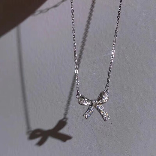 Guanpu Pavilion Fat Donglai's same style pt950 platinum bow necklace PT950 women's summer light luxury platinum clavicle chain for Valentine's Day bow set chain